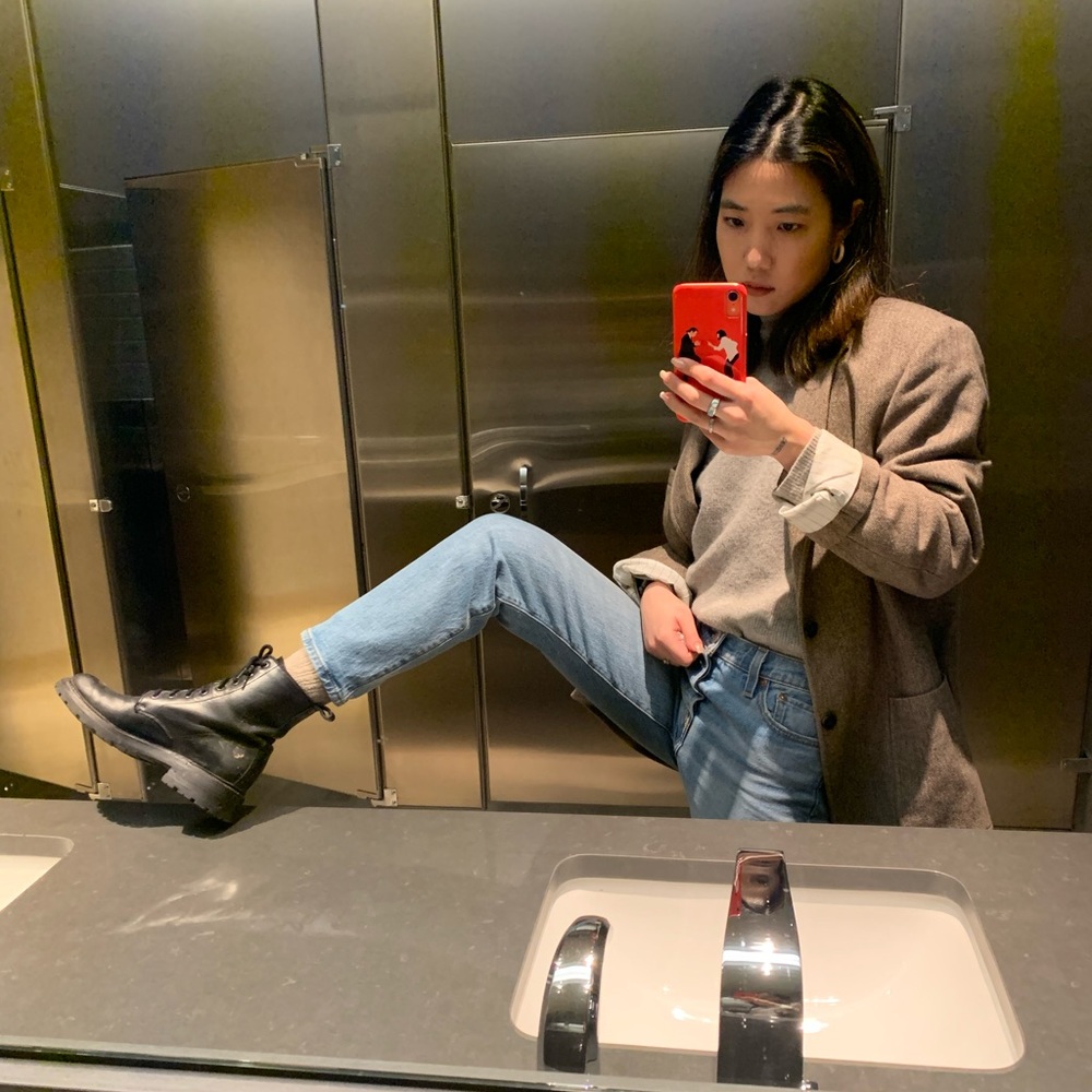 Meet your Posher, Emily